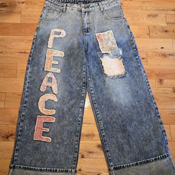 Peace Patchwork Cuffed Jeans size Large - Picture 3 of 9